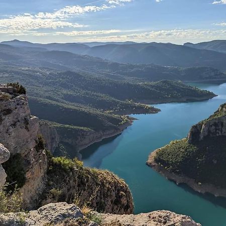 Cal Perico, Tourist And Climbing Apartament Camarasa エクステリア 写真